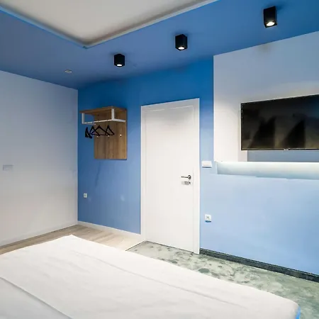 Tayra - Comfort With Balcony Br3 Lägenhet