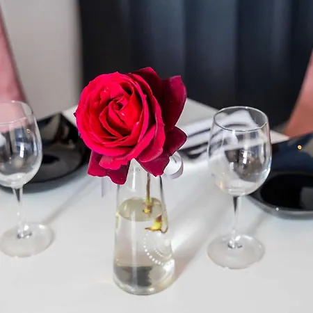 Tayra - Comfort With Balcony Br3 *